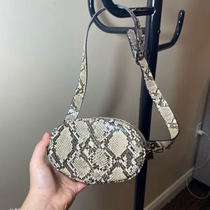 Animal patterned belt purse